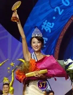 Ziya_Wei_01-1.webp