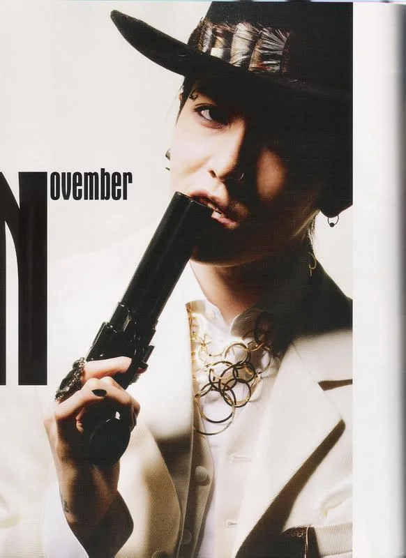 zy026miyavi00195pg1-1.webp