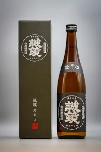 nakao-tokubetsu-honjozo-seikyo-chokarakuchi-01.webp