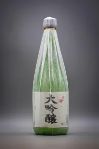 hokkan-kome-no-rin-daiginjo-02.webp