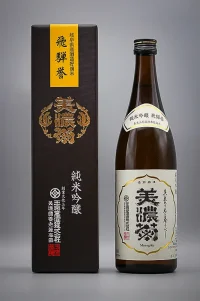gyokusendo-minogiku-junmai-ginjo-hidahomare-08.webp
