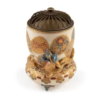 Top view of vase.webp