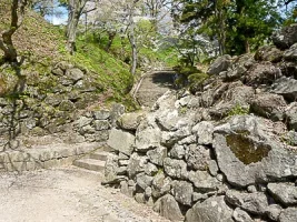 inawashiro-castle-04.webp