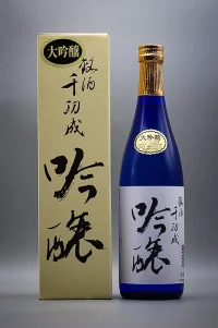 himonoya-senkōnari-daiginjo-01.webp