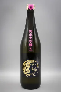 DHC-koshinobairi-junmai-daiginjo-black-05.webp