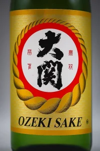 ozeki-junmai-sake-02.webp