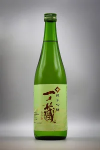 Ichinokura Junmai Ginjo (一ノ蔵 純米吟醸)