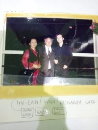 with his daughter and grandson from second marriage.webp