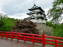 hirosaki-castle-01.webp