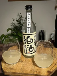 Ise no Shiroki Junmai Kaseishu (伊勢の白酒 純米活性酒) Ise no Shiroki Junmai Kaseishu (伊勢の白酒 純米活性酒)