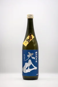 Kato Kahachiro Oyama Tokubetsu Junmai (大山 特別純米酒 藍色ラベル)