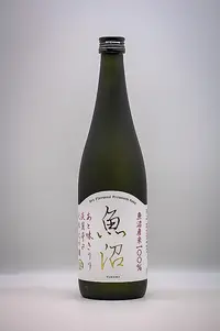 Shirataki Uonuma Tanrei Karakuchi Junmai Daiginjo  (白瀧 魚沼 淡麗辛口 純米大吟醸)