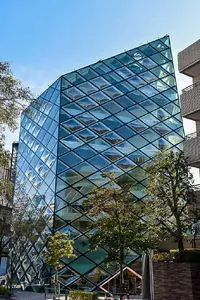 aoyama01.webp