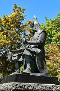 uesugi-jinja-01.webp
