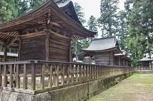 uesugi-mausoleum-yonezawa-11.webp