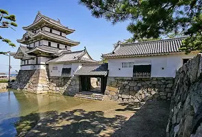 takamatsu-castle.webp