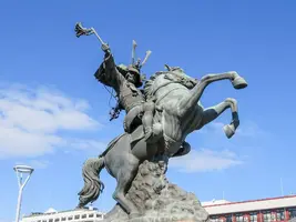 statue-of-shimazu-yoshihiro.webp