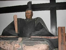 ashikaga-yoshiteru-statue.webp