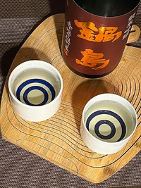 Nabeshima Junmai Ginjō Akaiwa Omachi (鍋島 純米吟醸 赤磐雄町)