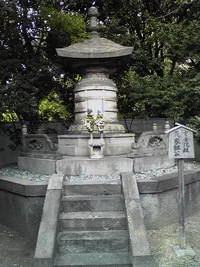 tokugawa-ietsugu-grave.webp