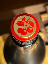 Yamahoushi Junmai Bakurai Karakuchi Namagenshu (山法師 純米爆雷辛口原酒生酒)