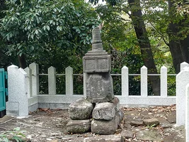 prince-morinaga-grave.webp