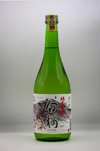 Tanizakura Junmai Ginjo (純米吟醸 谷櫻)