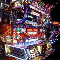 Dekotora (デコトラ)