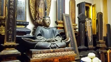 hashiba-hidekatsu-statue.webp