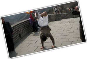 great-wall-of-china-handstand.jpg