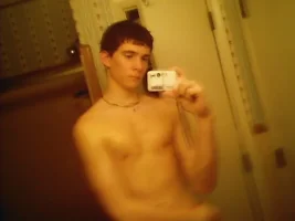 brettmirror2.webp