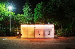 saka-toilet02.webp