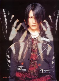 shoxx_5_2004_06.webp