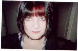 angelblackandred-1.webp