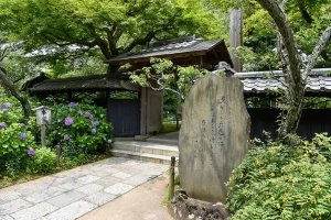 tokeiji-temple-14.webp