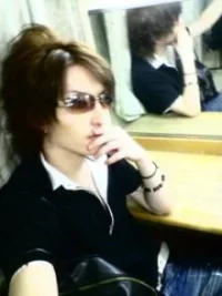 torashades.webp