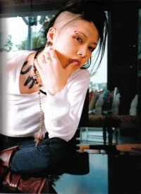 122041122.webp