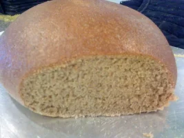 honey wheat bread sliced.webp