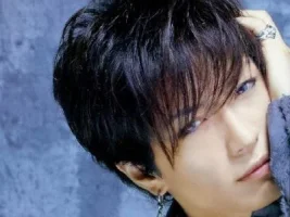 Gackt311-1.webp Gackt311-1.webp