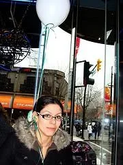 earring-1.webp