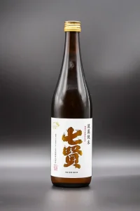 yamanashi-meijo-shichiken-tanrei-junmai-1.webp