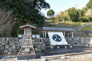 toba-castle-01.webp