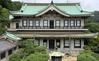 hakutsuru-brewery-museum.webp