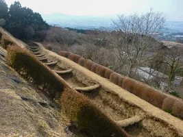 yamanaka-castle-08.webp