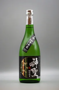 yamamoto-honke-shinsei-tokubetsu-junmai-1.webp