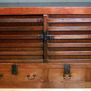 chest12