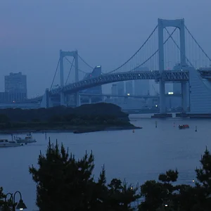 Odaiba, Rainbow Bridge