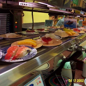 hmmm SUSHI  !!!!!!!!!