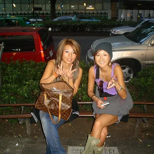 2 kawai gilrs with luis vuton bag at HARAJUKU