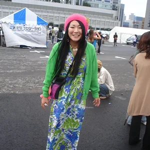 BEUATIFULL DRESSED AND GORGEOUS LOOKIN GIRL at NAGISHA MUSIC FESTIVAL IN TO